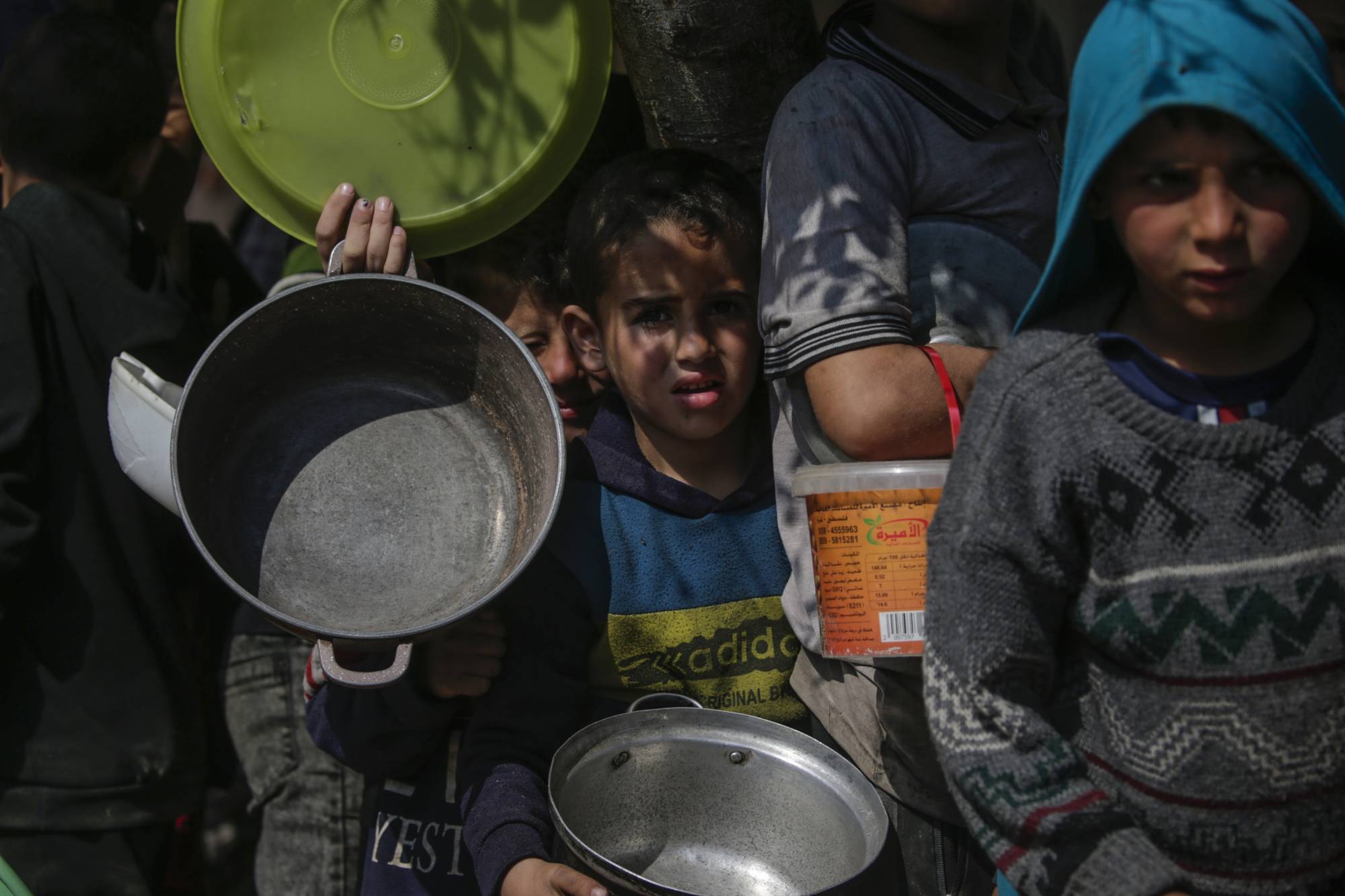 Dünyada milyonlarca çocuk aç