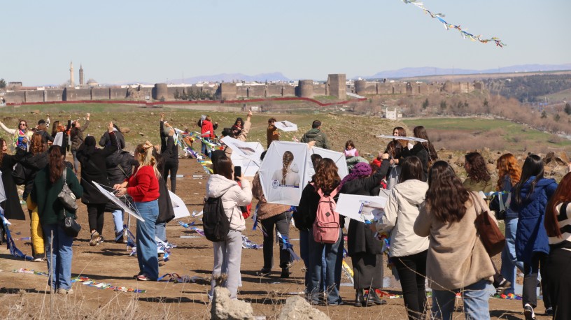 Kırklar Dağı’ndan Rojava’ya: Kadınlar sınırlara karşı uçurtma uçurdu