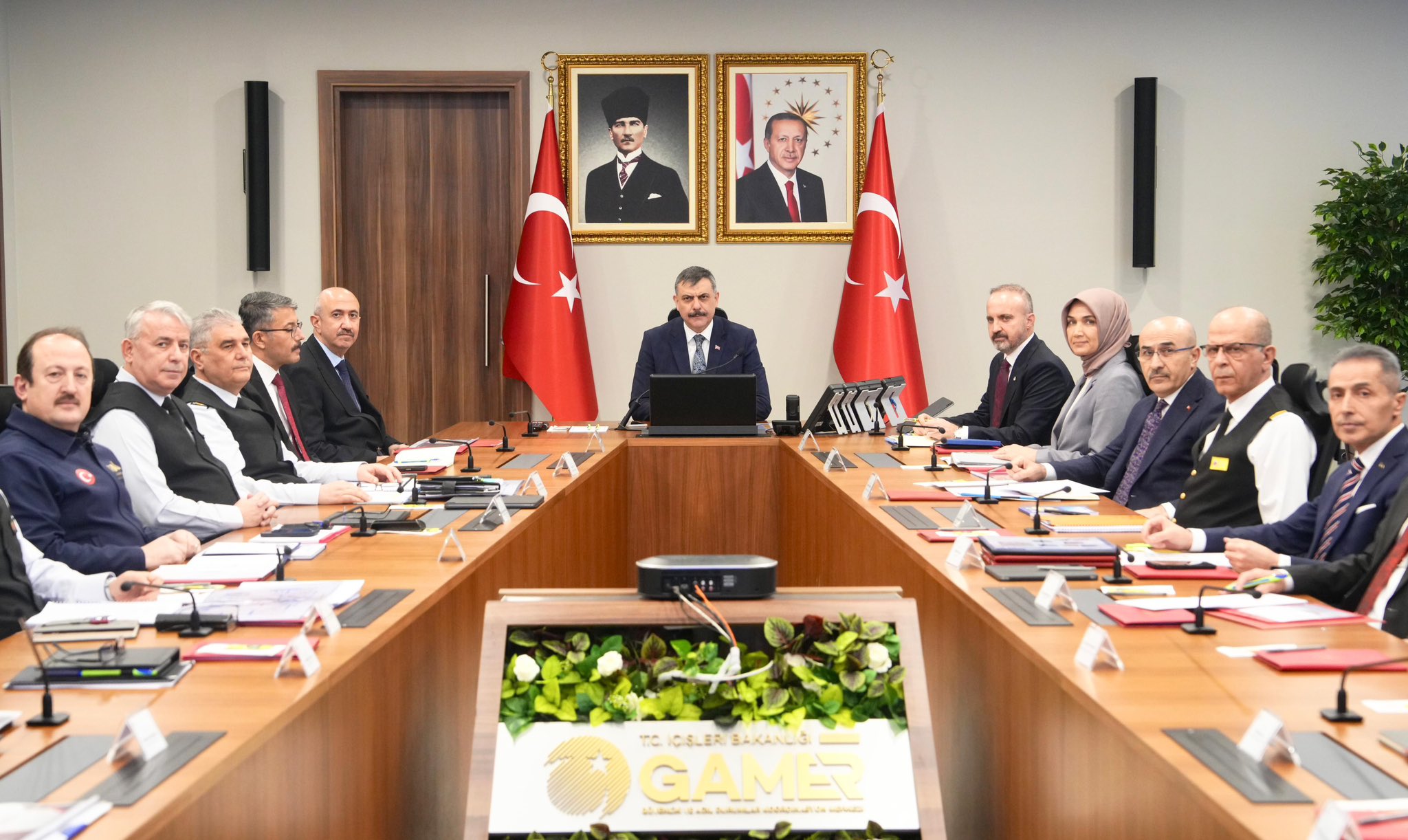 İçişleri Bakanlığından ‘sınır güvenliği’ toplantısı