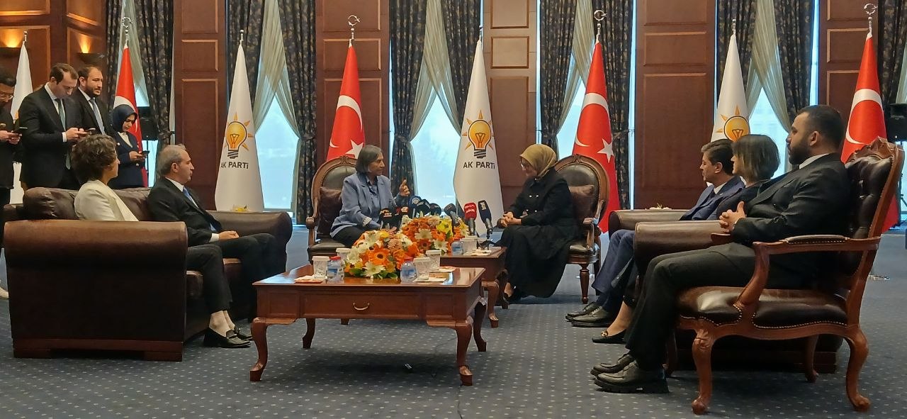 AK Partili Kurt: Sürecin doğru ve zamanında olduğunu görüyoruz