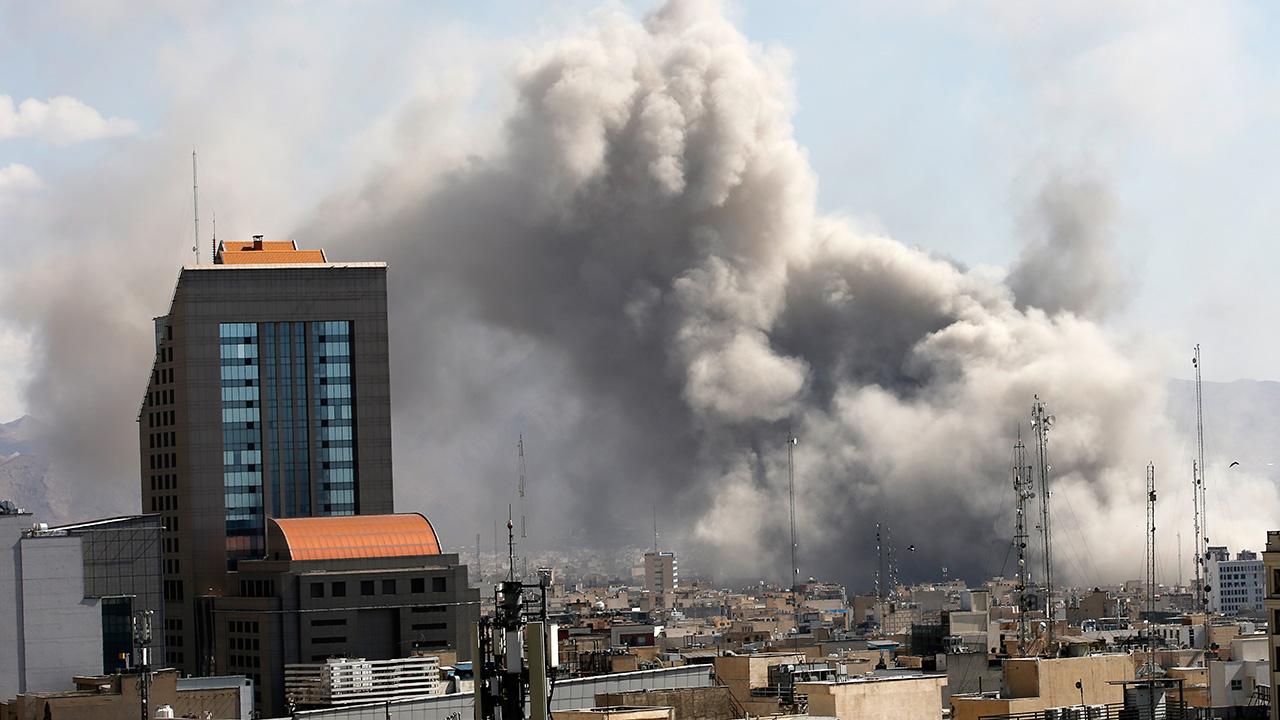 İsrail ordusu: Tahran’da İran’ın altyapısına yönelik hava saldırısı dalgasını tamamladık