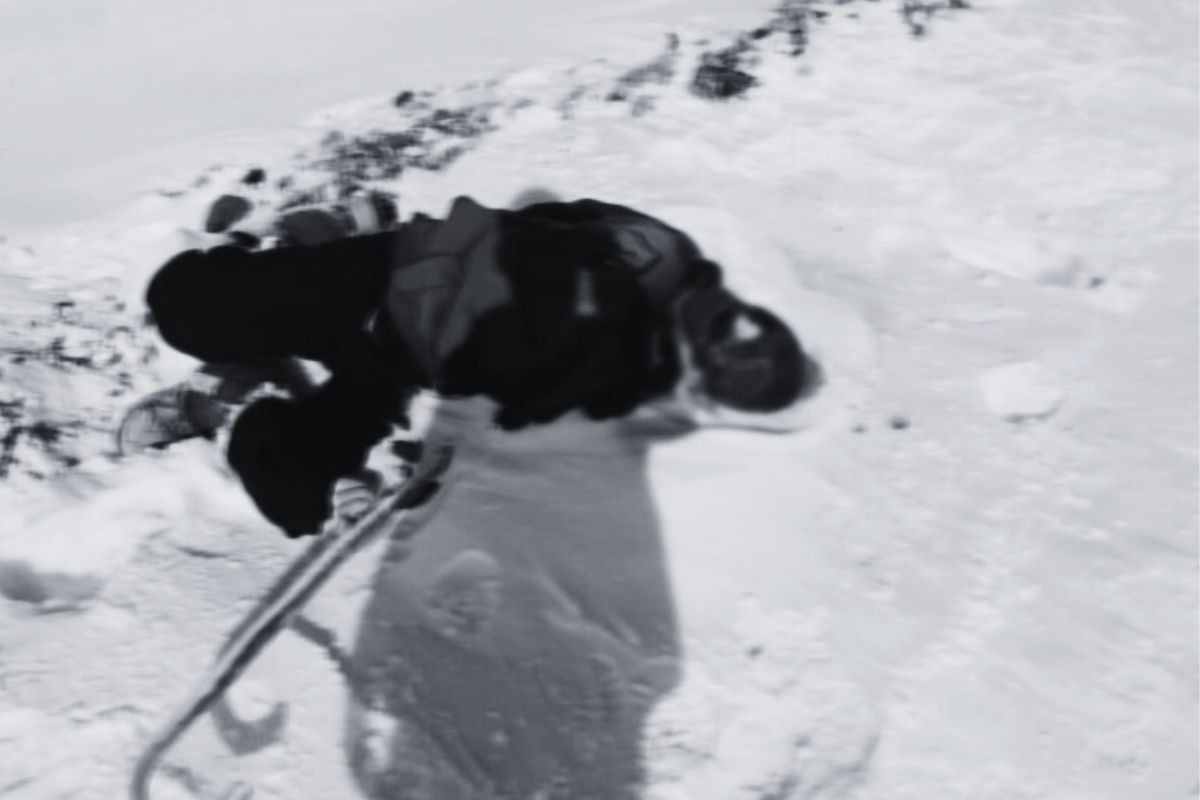 İran sınırında vurulan Tosun’un cenazesi 2 gündür düştüğü yerde bekletiliyor