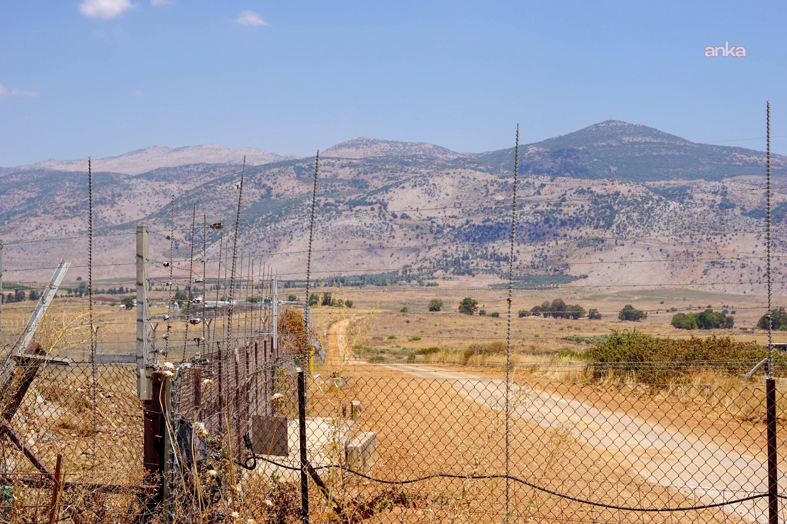 İsrail, Suriye-Lübnan sınırında operasyon başlattı