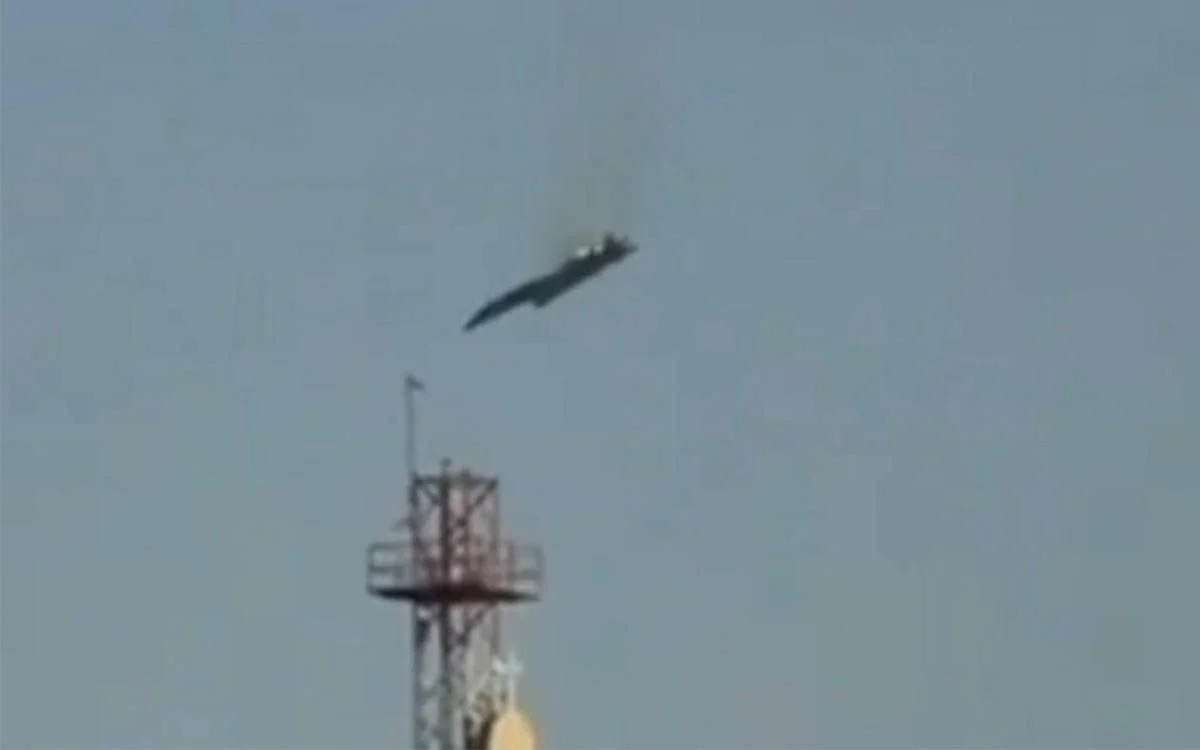 Kuveyt’te ABD uçağı düştü iddiası: Sosyal medyada pilot görüntüleri paylaşıldı