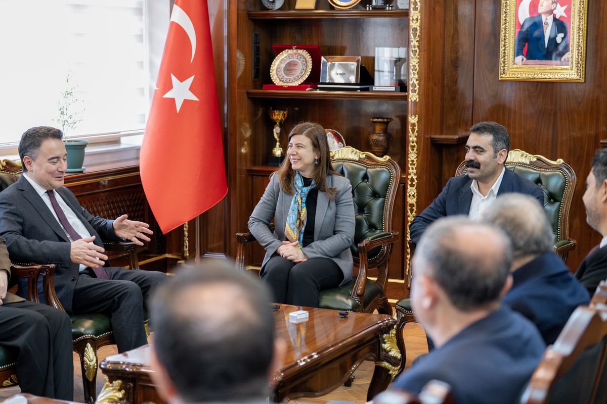 DEVA Parti Genel Başkanı Babacan’dan, Diyarbakır Büyükşehir Belediyesi’ne ziyaret