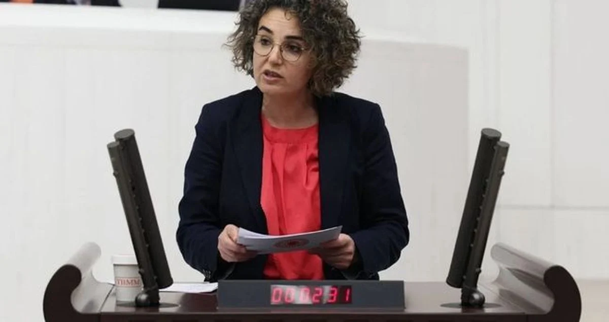 Tülay Hatimoğulları: Çiçek vekilimiz, bugünkü ameliyattan sonra yavaş yavaş uyandırılmaya başlanacak