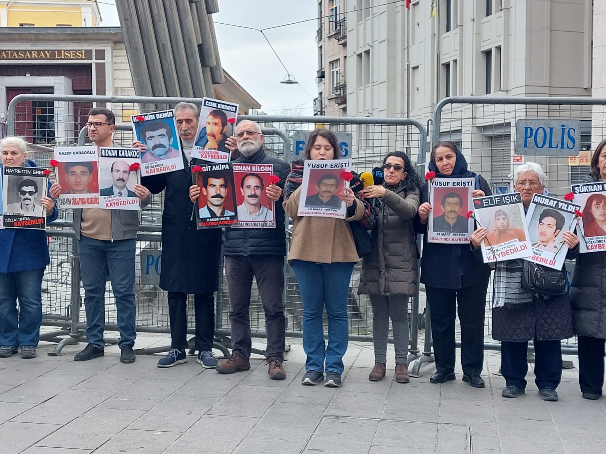 Cumartesi Anneleri gazeteci Yusuf Erişti’nin akıbetini sordu