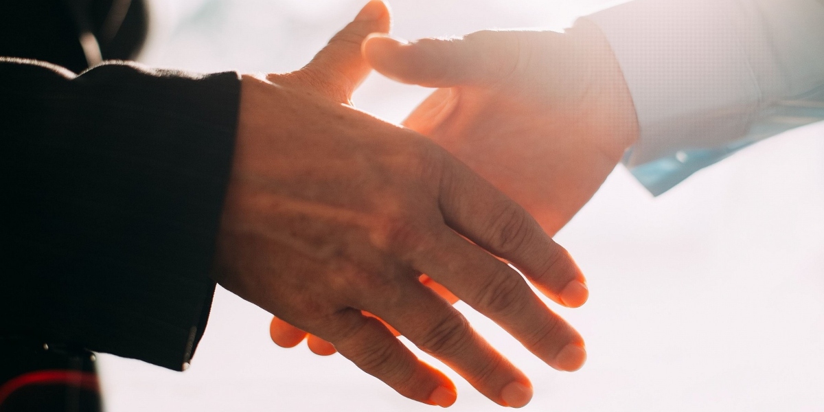 Siyasilerden bayram mesajı: Savaş, barış ve ekonomik kriz