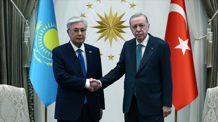 Cumhurbaşkanı Erdoğan, Kazakistan Cumhurbaşkanı Tokayev ile görüştü