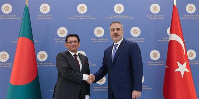 Hakan Fidan: Türkiye bu savaşın içinde yer almak istemiyor