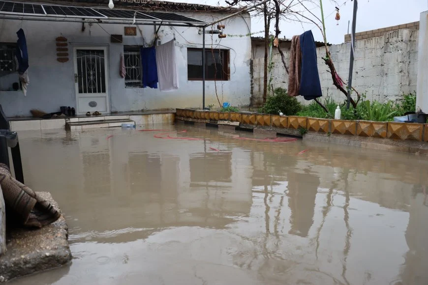 Şiddetli yağışlar sel getirdi, Ceqceq Çayı yıllar sonra yeniden aktı