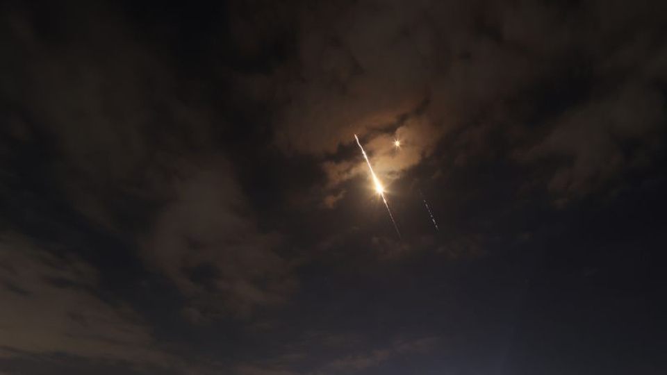 İran ile İsrail-ABD arasında karşılıklı saldırılar: İsfahan, Buşehr ve Tel Aviv hedefte