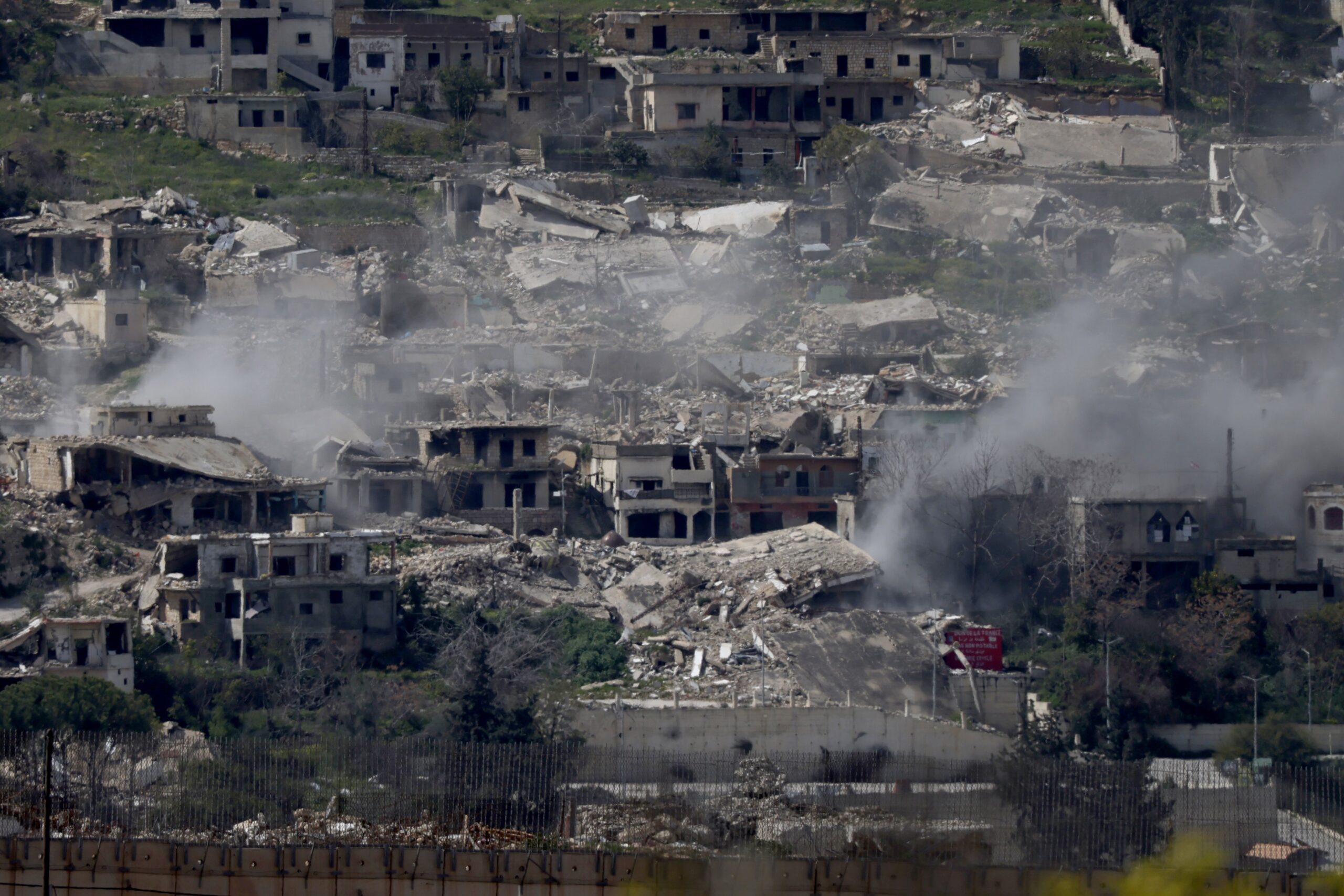 BM: Lübnan’da yüz binlerce kişi İsrail’in tahliye emirlerinden etkilenmiş durumda