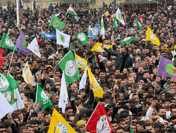 İstanbul ve Diyarbakır’da Newroz gözaltıları: 1’i çocuk 27 kişi tutuklandı