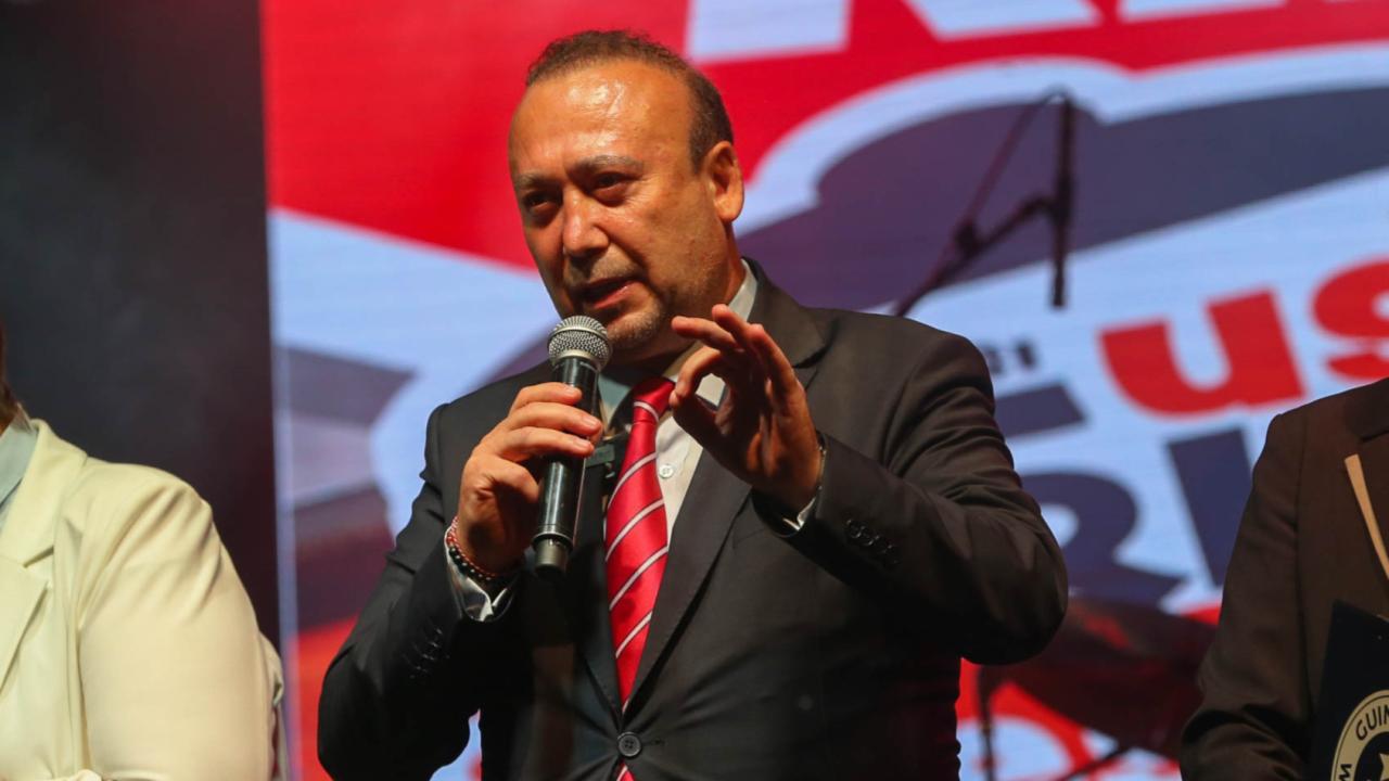 Uşak Belediye Başkanı Özkan Yalım tutuklandı