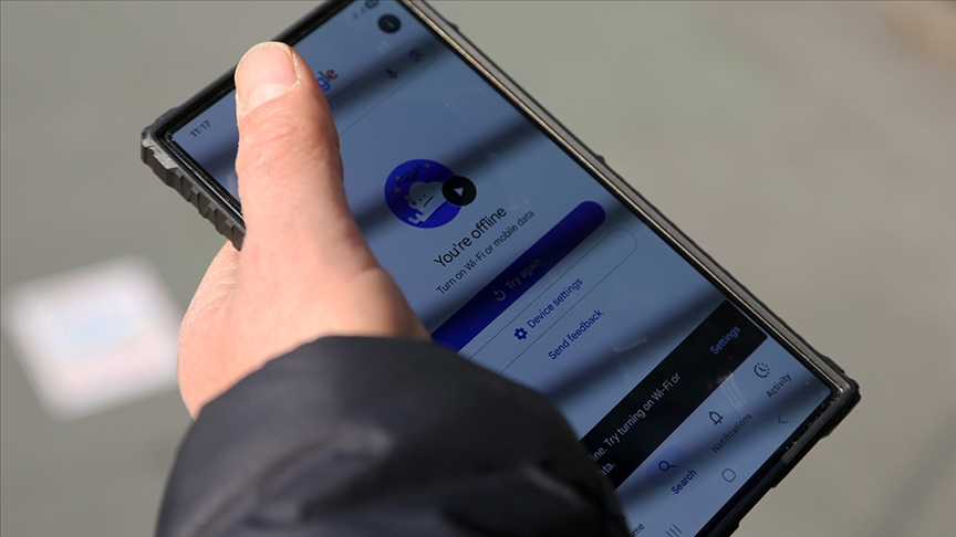 İran’da internet kesintisi 27’inci gününde