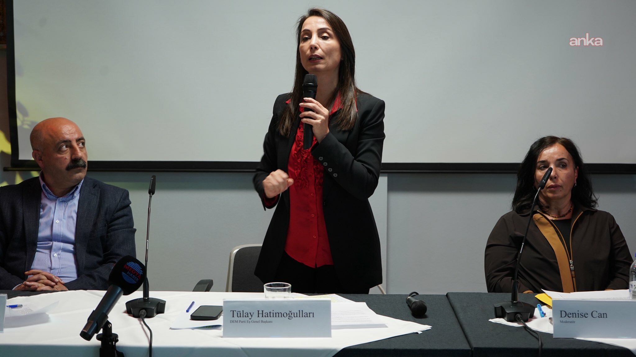 Tülay Hatimoğulları: Müzakere ve mücadele denklemini çok iyi tutturmaya çalıştığımız bir dönemdeyiz