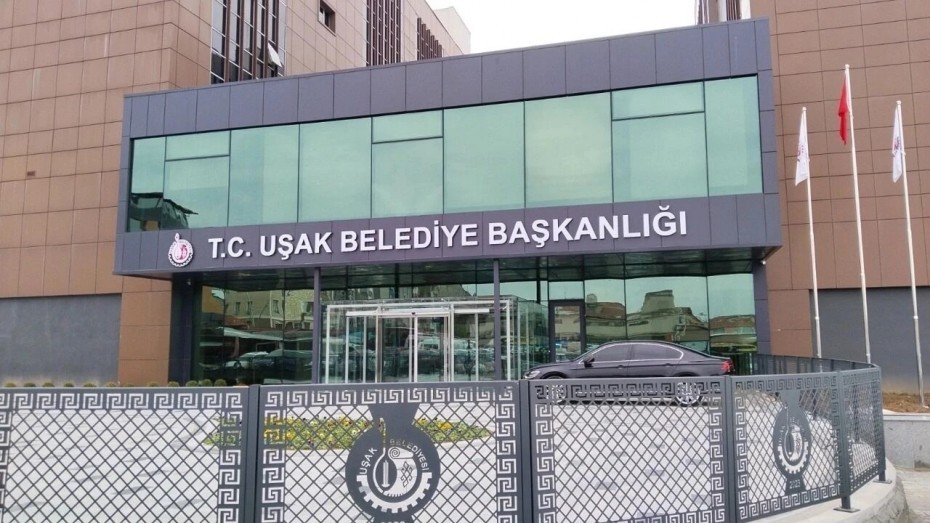 Uşak Belediyesi’ne ‘rüşvet’ soruşturması: Belediye başkanı gözaltında