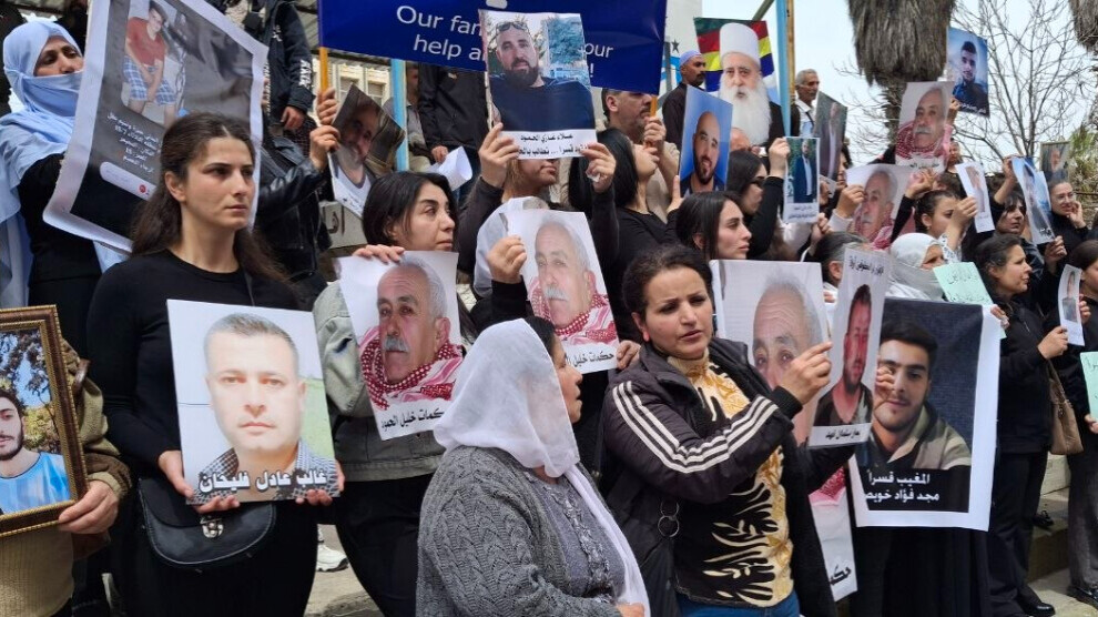 Süveyda’da aileler geçici hükümete sordu: ‘Çocuklarımız nerede?’