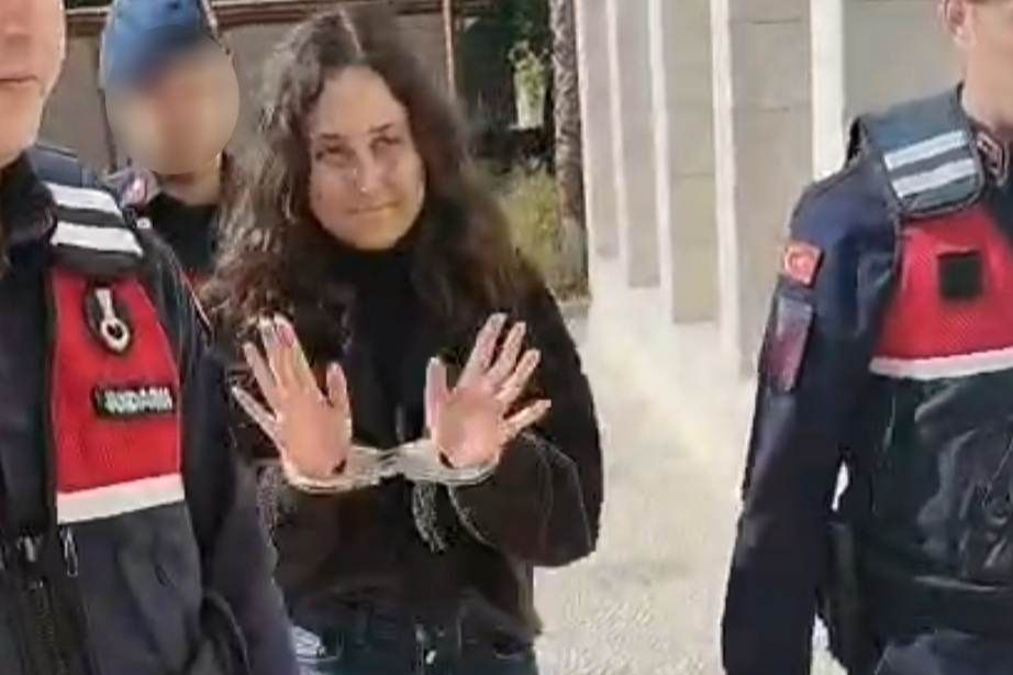 Yaşam savunucusu Esra Işık hakim karşısında