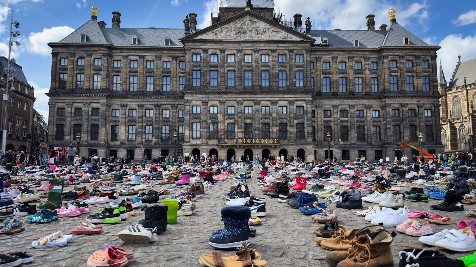 Gazze’de öldürülen çocuklar ve gazeteciler Amsterdam’da anıldı
