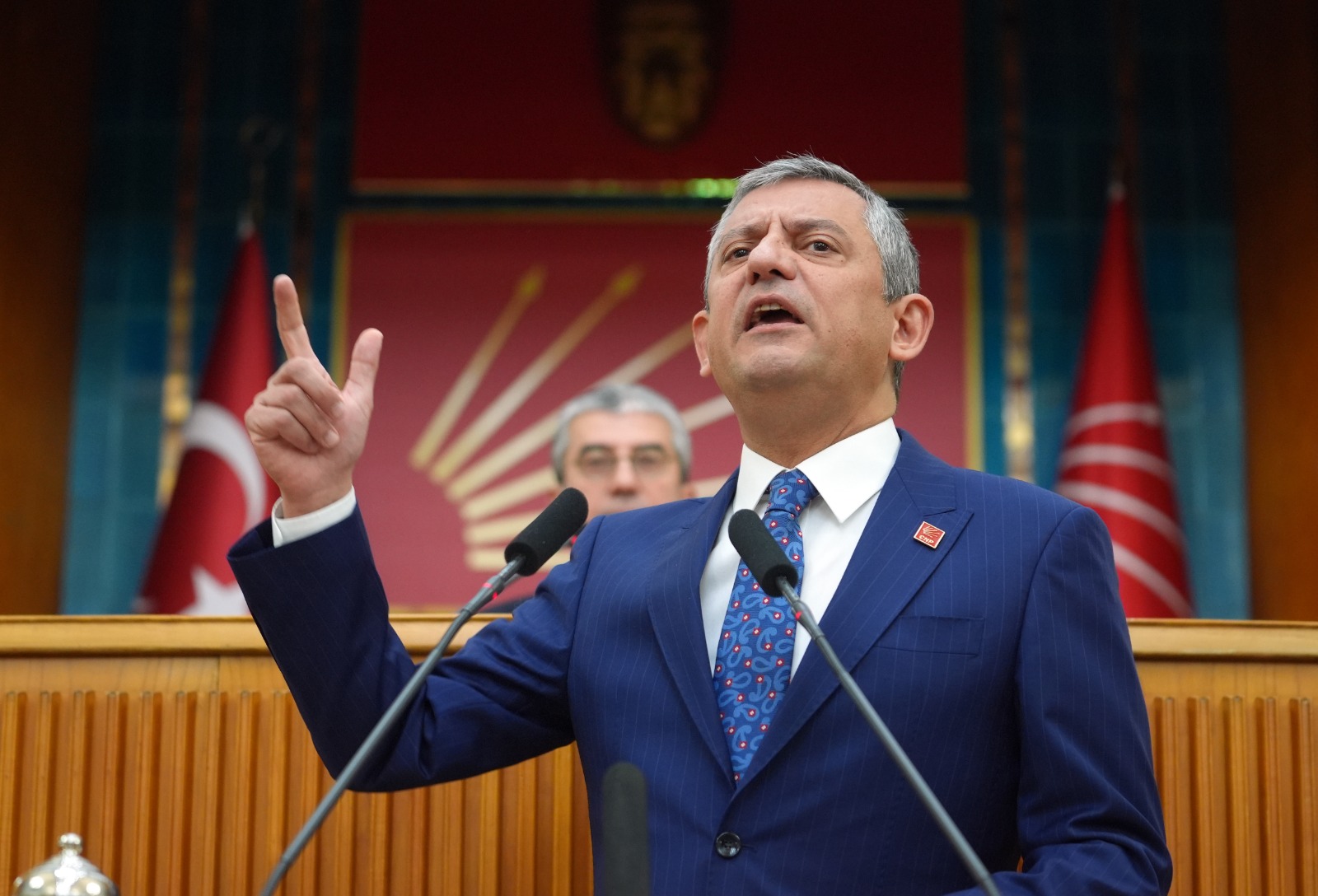 Özel’den Bahçeli’ye ‘ara seçim’ yanıtı: ’55 milletvekilinin istifasını getirmeyen namerttir’