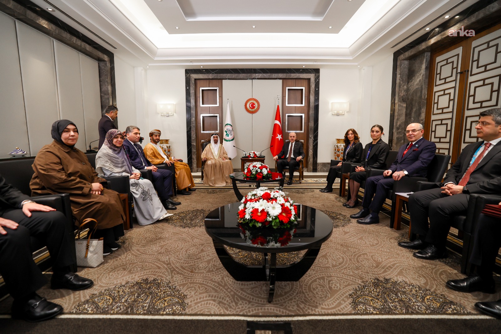 Kurtulmuş, Arap Parlamentosu Başkanı ile İstanbul’da bir araya geldi
