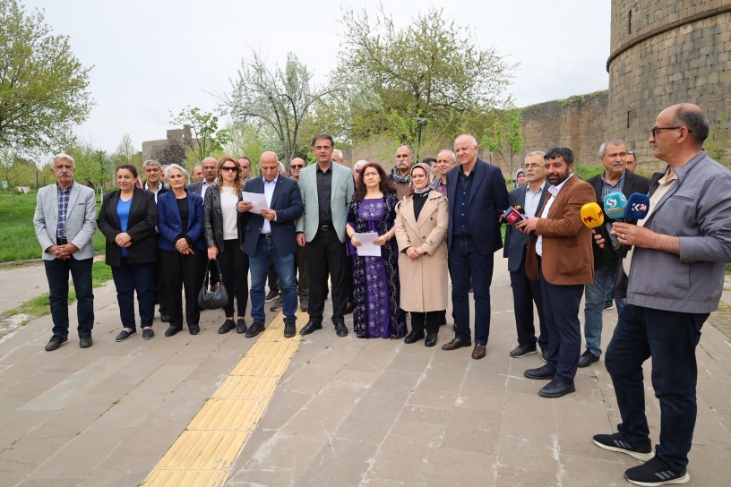 ‘Ulusal Birlik’ konferansı sonuç bildirgesi: ‘Bireysel ve siyasi çıkarlar bir kenara bırakılmalı’