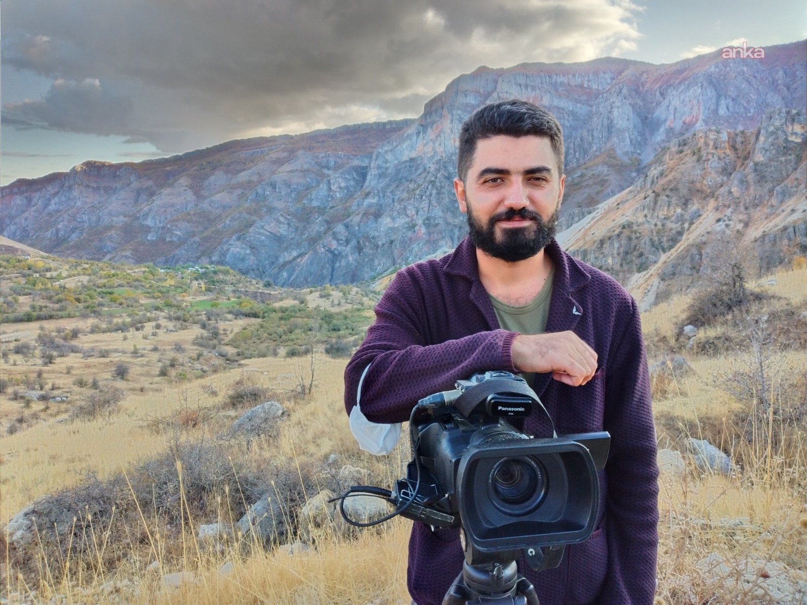 Gazeteci Cihan Berk tahliye edilmedi: ‘Mesleki faaliyetim suç olarak gösterilemez’