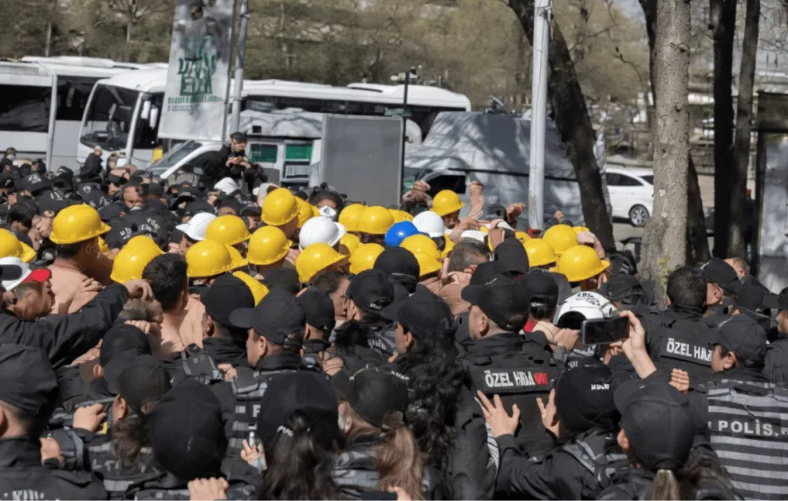 TTB’den Doruk Madencilik işçilerine destek, göz yaşartıcı gaz kullanımına tepki