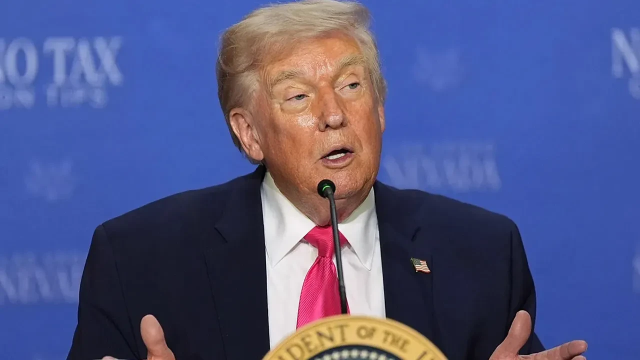 Trump, İran ablukasını uzatmaya çalışıyor