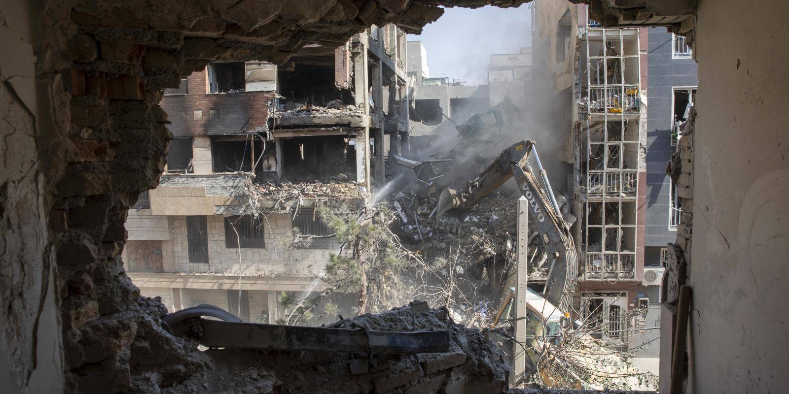 İran’da silahlar sustu, Lübnan’da saldırılar sürüyor: Tahran ‘zafer’ ilan etti, İsrail temkinli