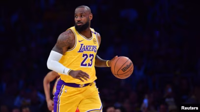 LeBron James bir kez daha tarihe geçti