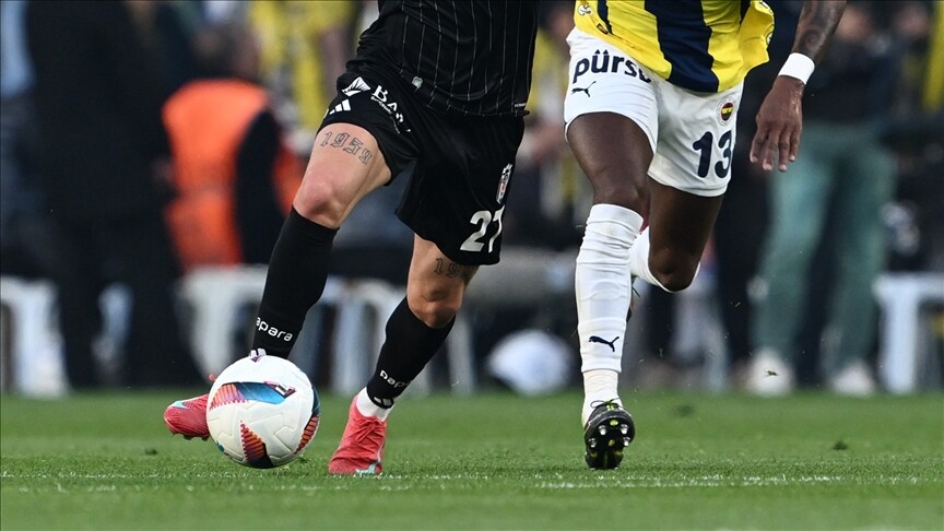 Beşiktaş-Fenerbahçe maçında karaborsa bilet satıldığı iddiasıyla yakalanan zanlılardan 5’i tutuklandı