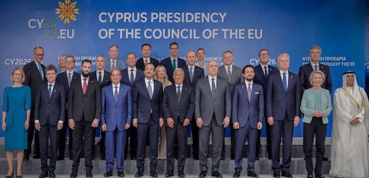 Şara Kıbrıs’taki AB zirvesine katıldı