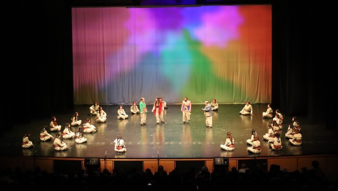 11’inci Amed Uluslararası Tiyatro Fastivali: Kürt kadınının cesaret öyküsünü anlatan Moraşîn’e büyük ilgi