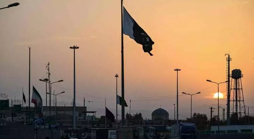 Pakistan’da ateşkes diplomasisi: İslamabad’da güvenlik en üst seviyeye çıkarıldı