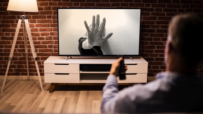 2014–2024 arası diziler incelendi: Yüzde 86’sında kadına yönelik şiddet var, yüzde 41’i izlemekten rahatsız değil