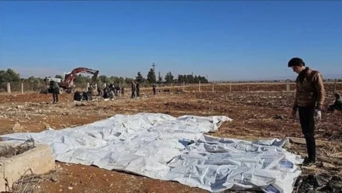 SOHR açıkladı: Suriye’de Nisan ayında 4 toplu mezar bulundu