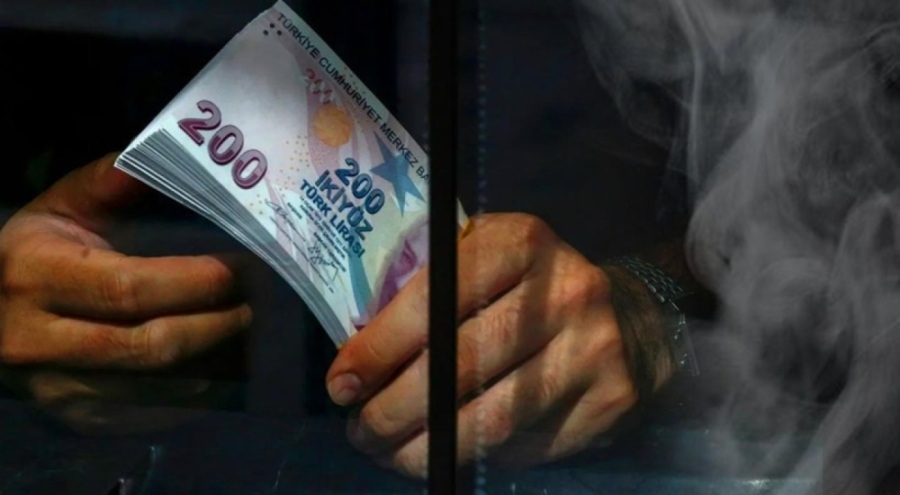 Asgari ücret dört ayda 4 bin 110 lira eridi
