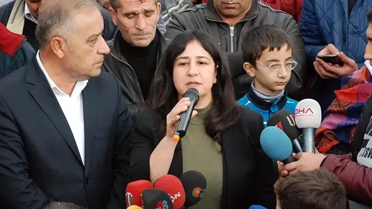 Çağlar Demirel’e ‘Sayın Öcalan’ cezası onandı
