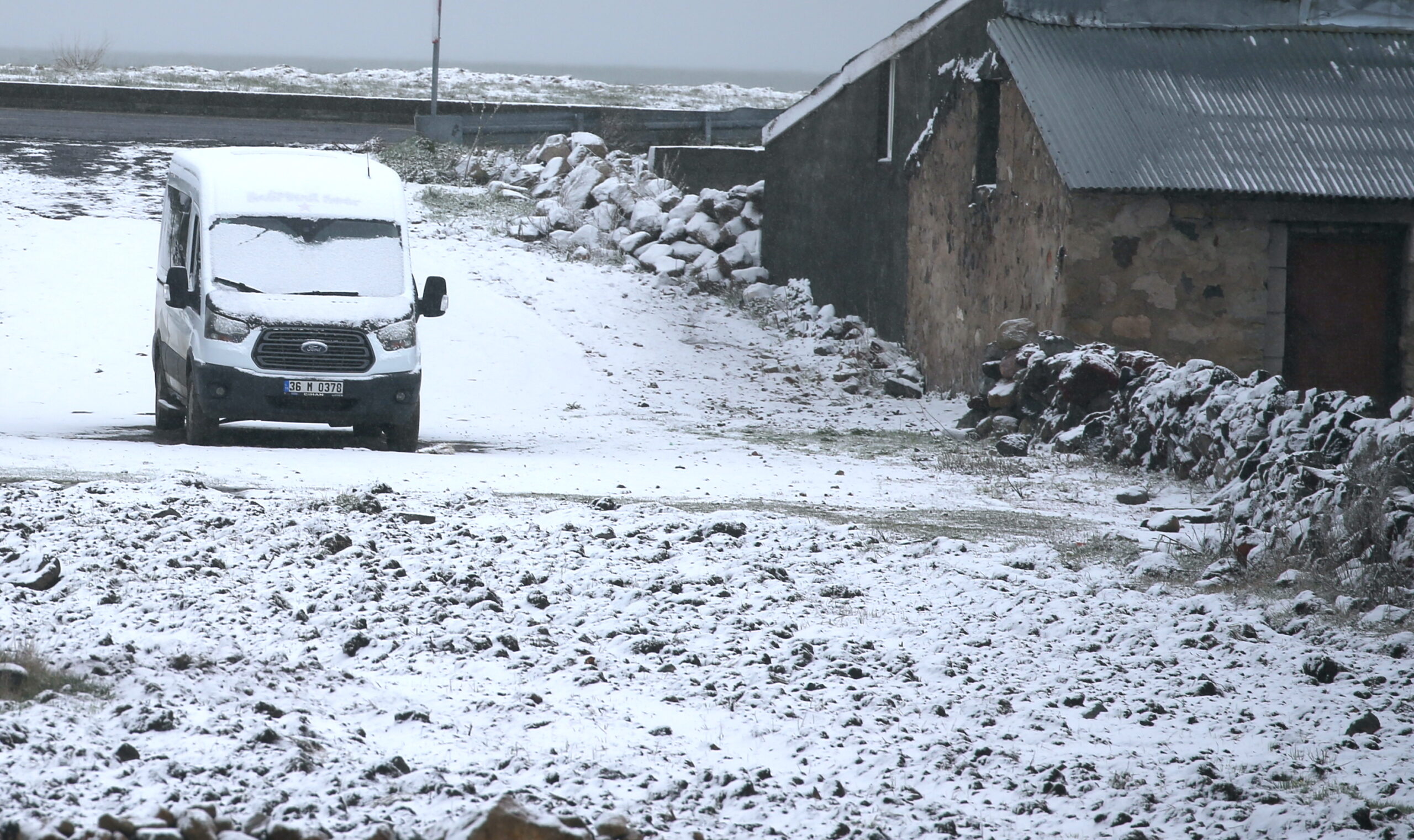 Kars’ta kar yağışı etkili oldu