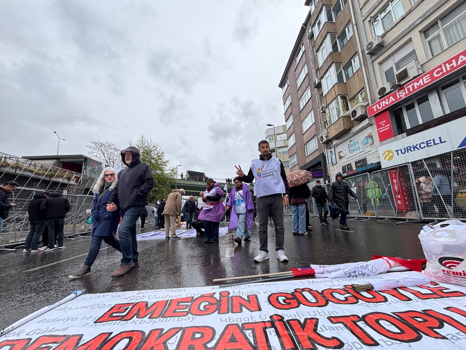 Kadıköy’de 1 Mayıs | Kortejler hazırlanıyor, iki koldan yürünecek