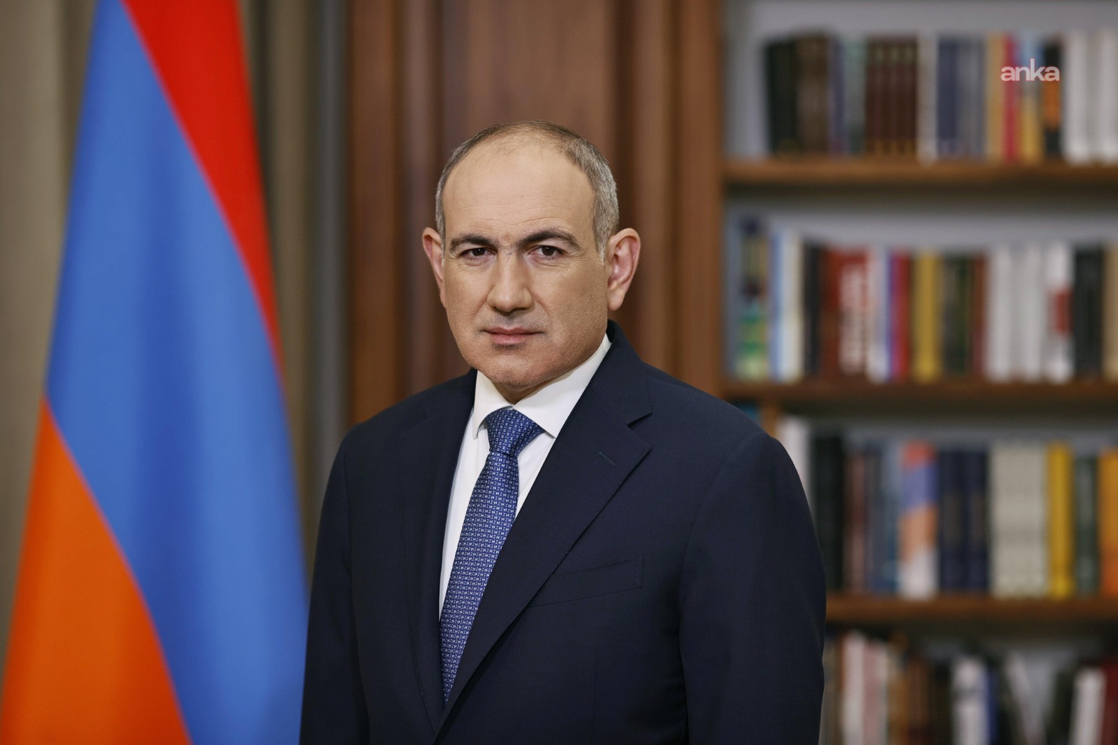 Paşinyan: Türkiye ve Gürcistan üzerinden Ermenistan ticaretine demir yolu bağlantısı açıldı