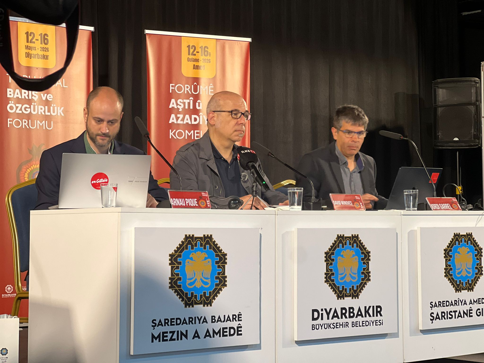 Dil hakları barışın anahtarıdır: Katalonya deneyimi Diyarbakır’da tartışıldı
