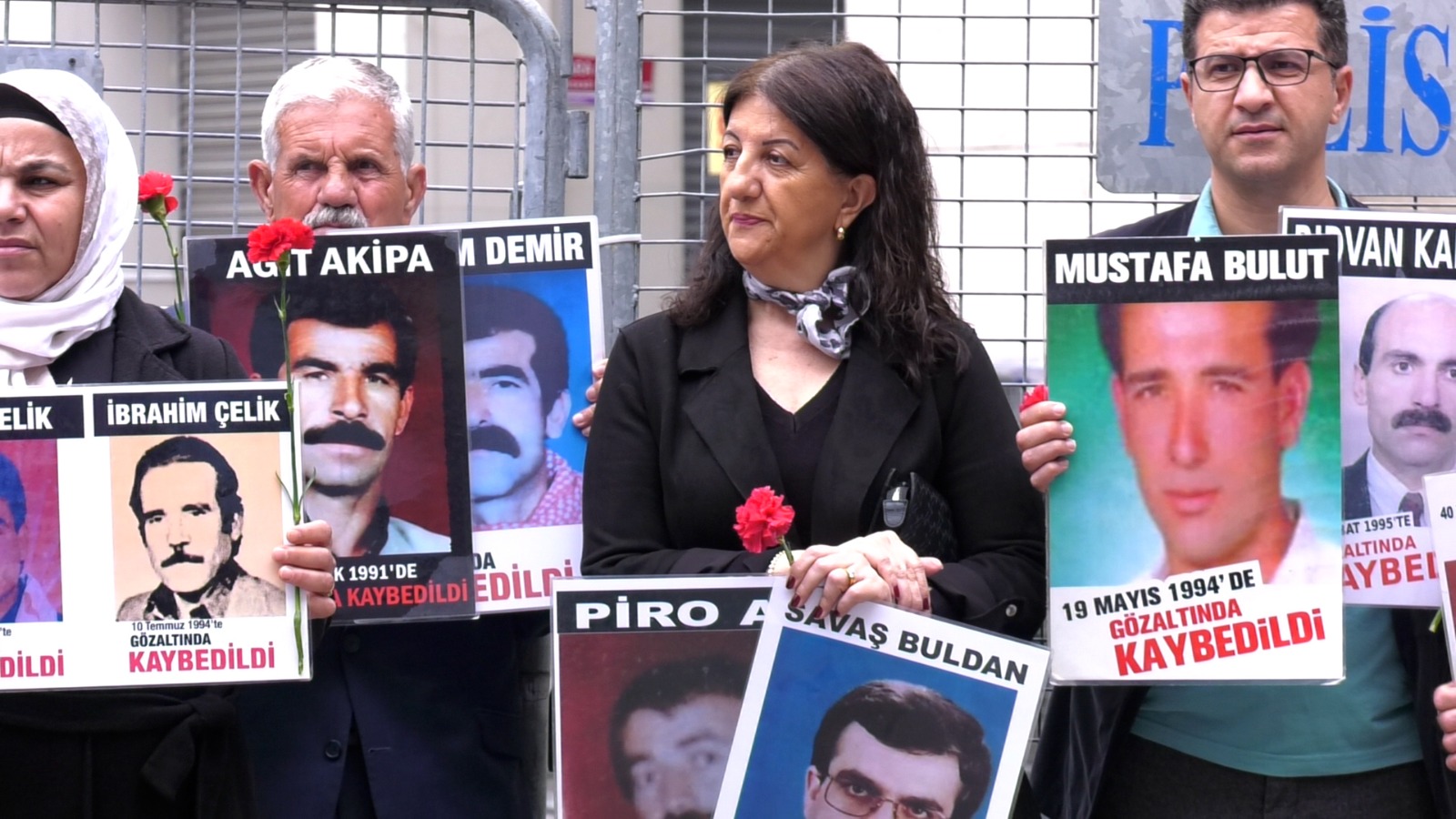 Pervin Buldan: Geçmişle yüzleşmeden gerçek bir barıştan söz edemeyiz
