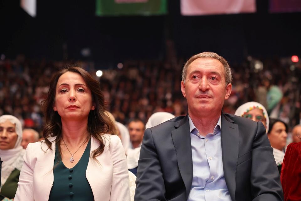 Amedspor Süper Lig’de: Tülay Hatimoğulları ve Tuncer Bakırhan’dan tebrik mesajı