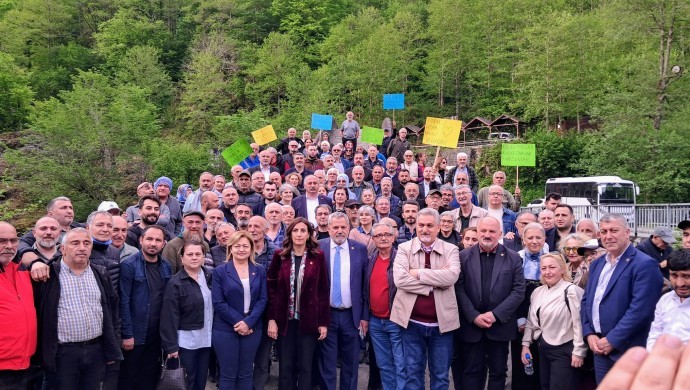 Arhavi’de HES ve maden protestosu