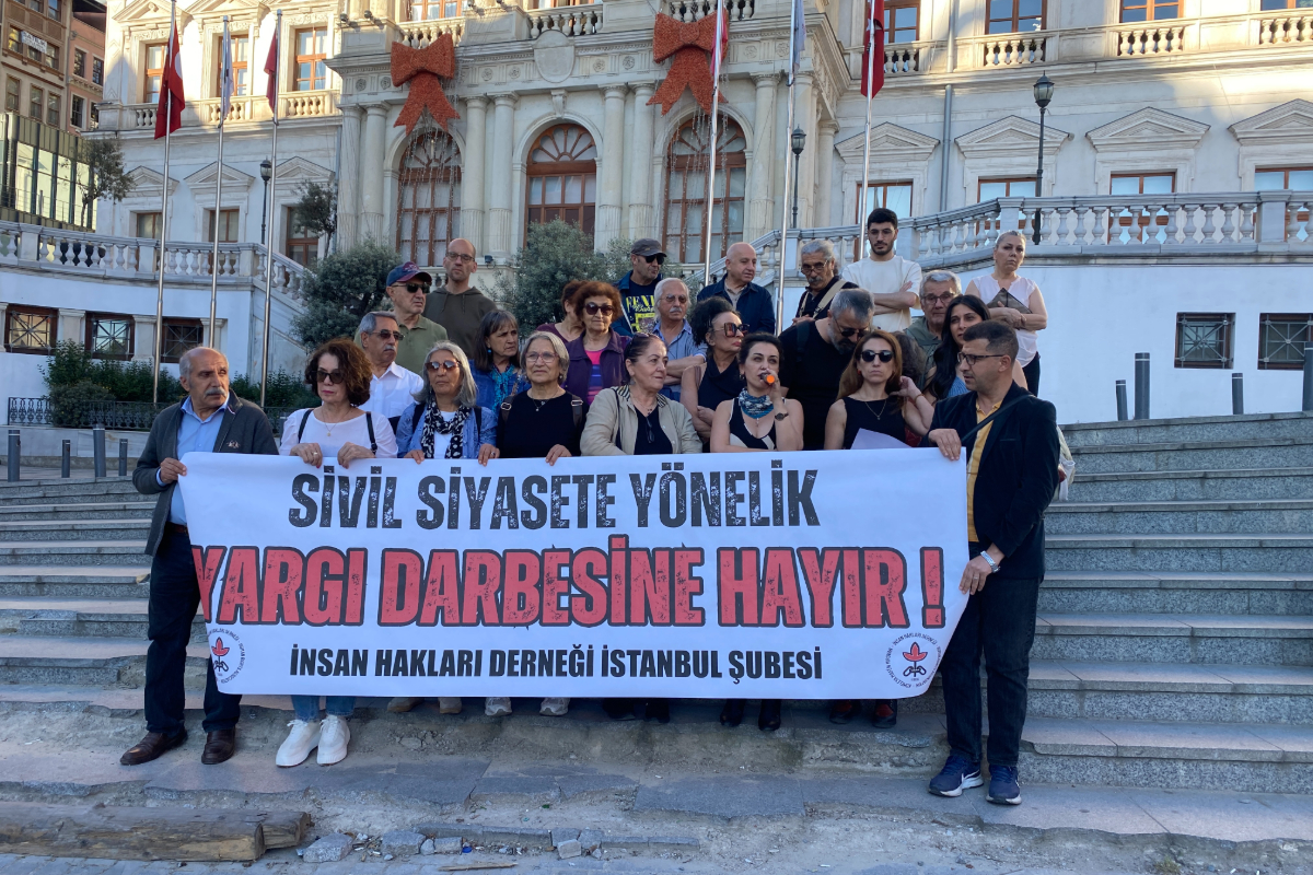 İHD’den ‘mutlak butlan’ kararına tepki: ‘Sivil siyasete yönelik yargı darbesine hayır’
