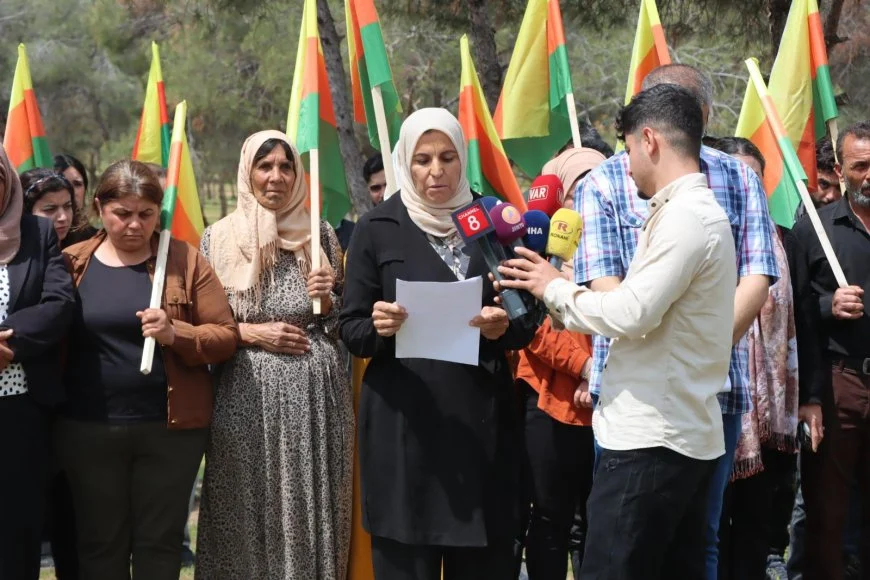 Kobani’de 1 Mayıs: İşçilerin silahı dayanışma, yeniden inşanın temeli ise haklardır